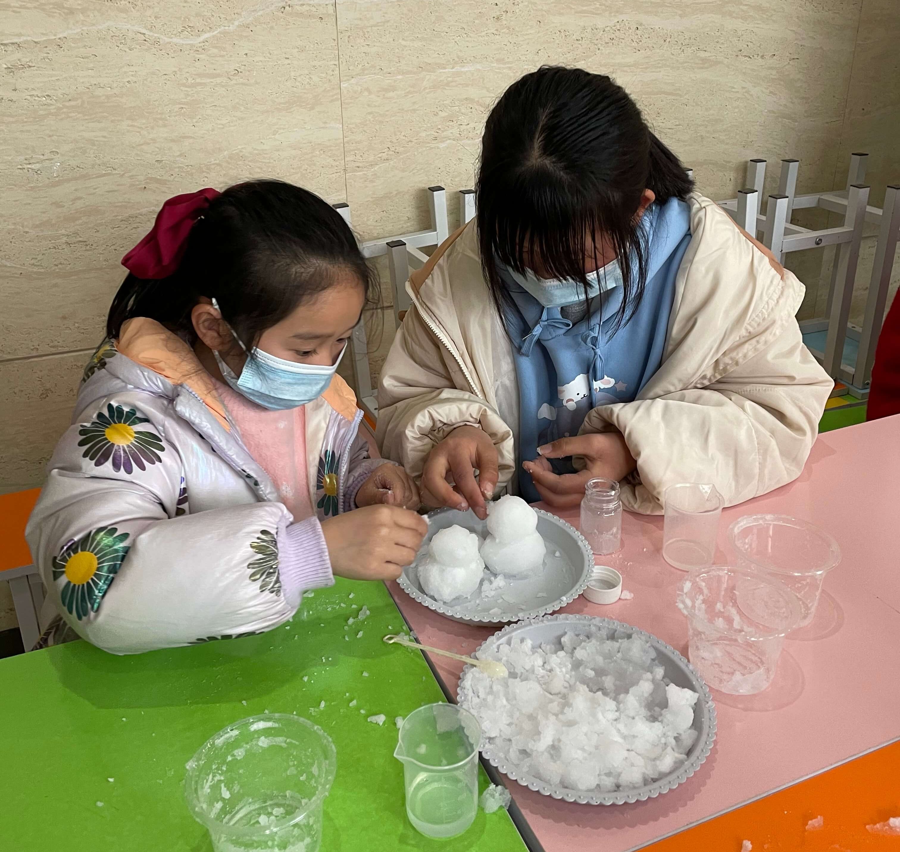 江津科技馆开展冰雪魔法主题展教活动